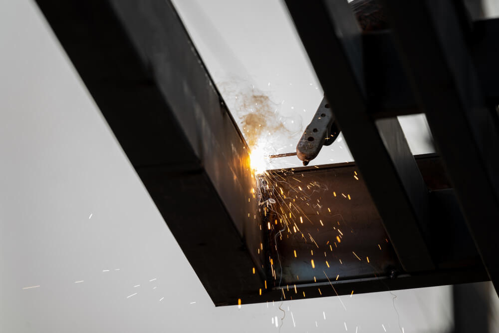 Особенность сварки и обработки