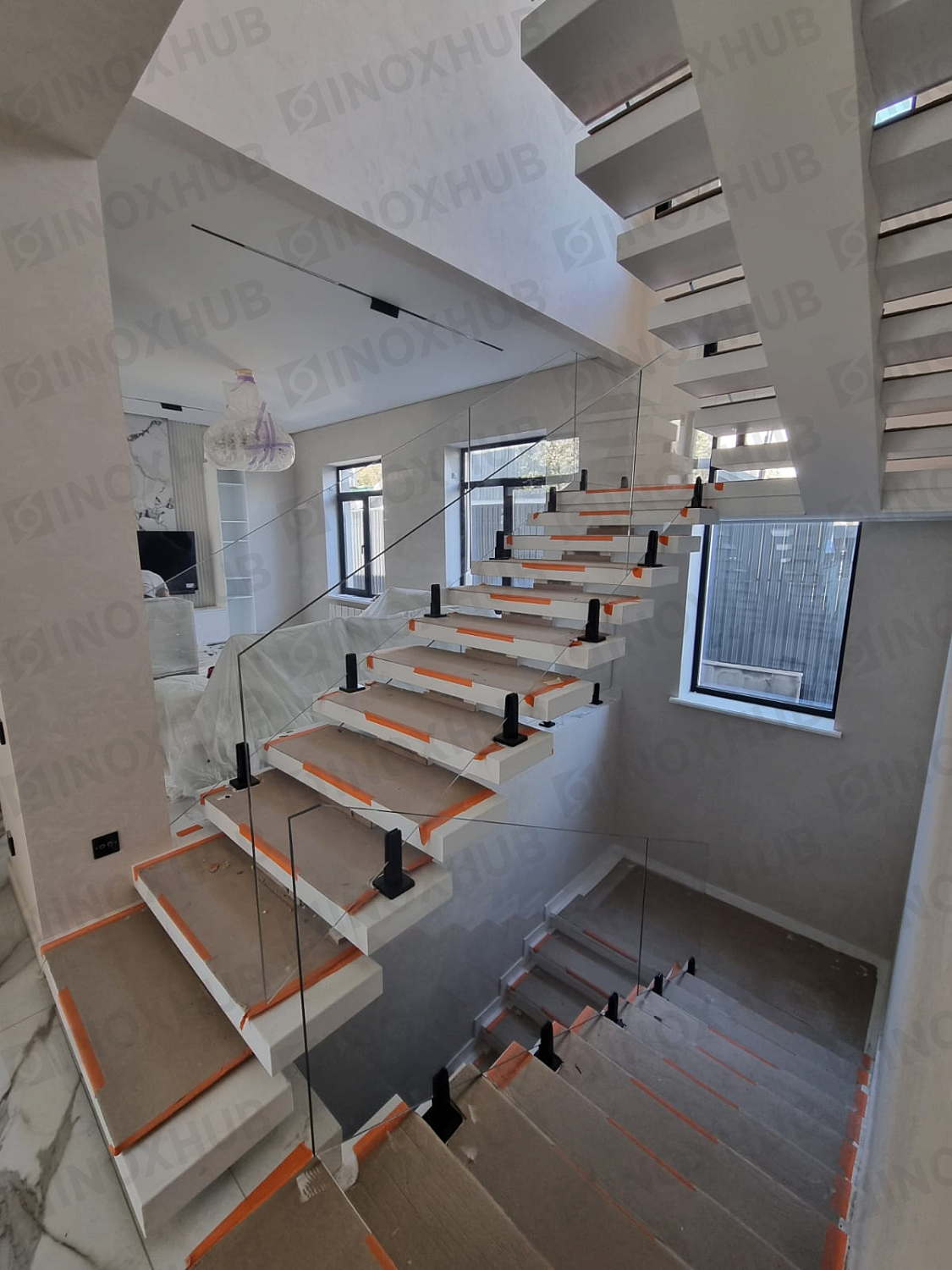 Проект лестничные ограждения из стекла в частном доме г. Ставрополь