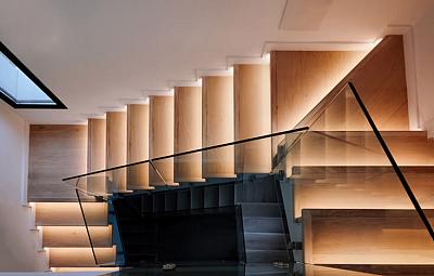 Из чего состоит лестница?